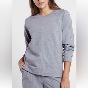 Athleta Farallon Long Sleeve Swing Top in Heather Blue